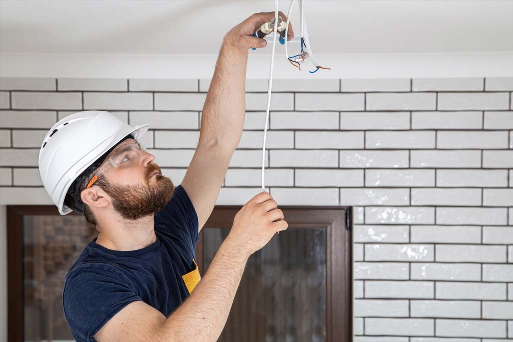 Consumer-Unit-Upgrade_-Must-Have-Tips-for-Safer-Homes-004